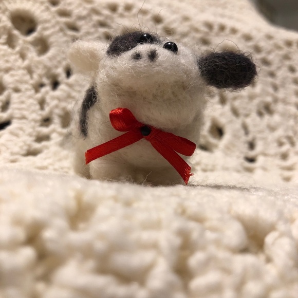 Handmade Needle Felted farm pig - Picture 13 of 16